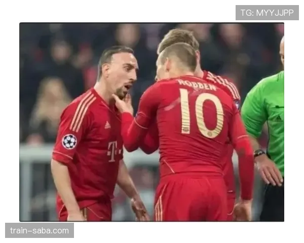 体系驱动下里贝里与罗本边路打法分化及其表现差异